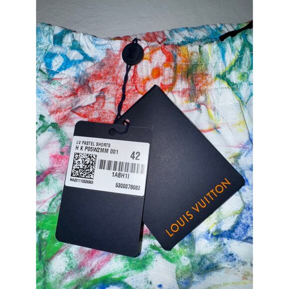 Louis Vuitton LV Pastel Monogram Logo Multicolor Watercolor Shorts 42 1A8H1I - Picture 3 of 14